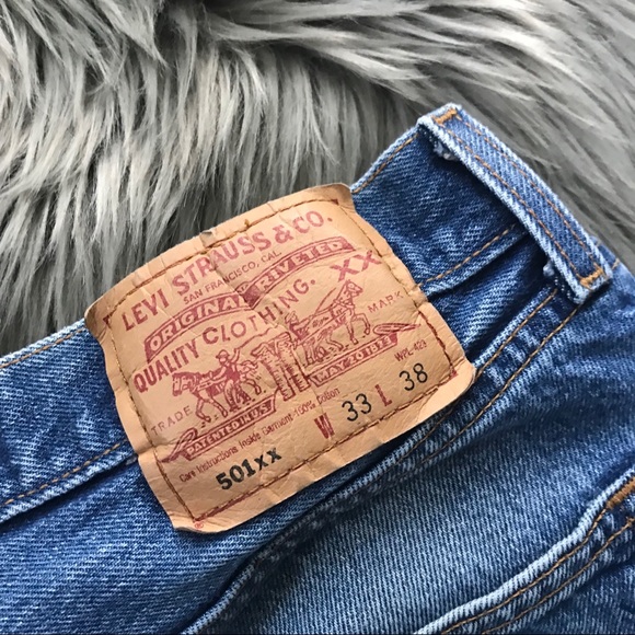 Levi’s 501 Renewed High Waist Cutoff Jean Shorts - Picture 7 of 7